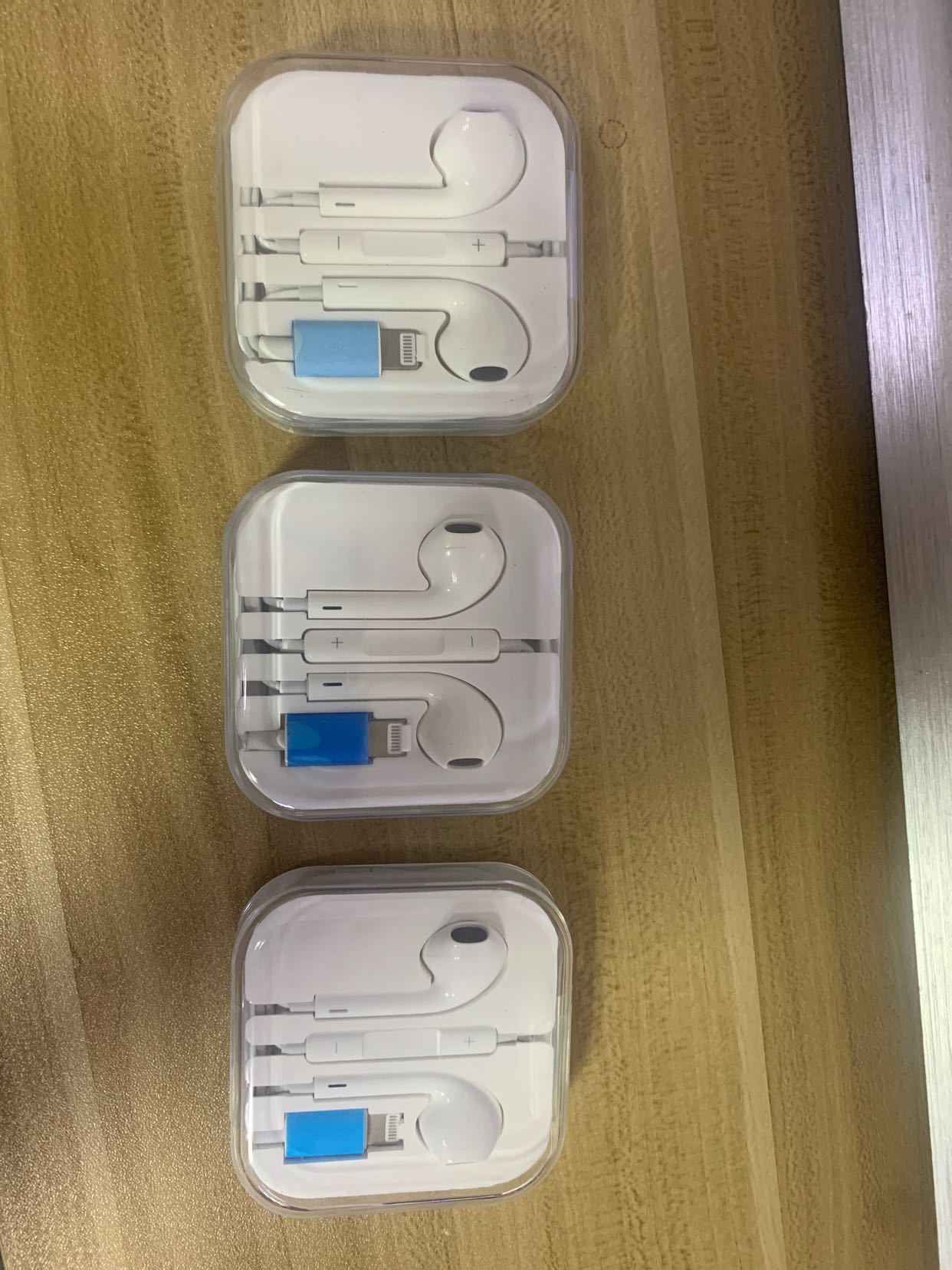 Mobile headphone Automatic pop-up Bluetooth headset