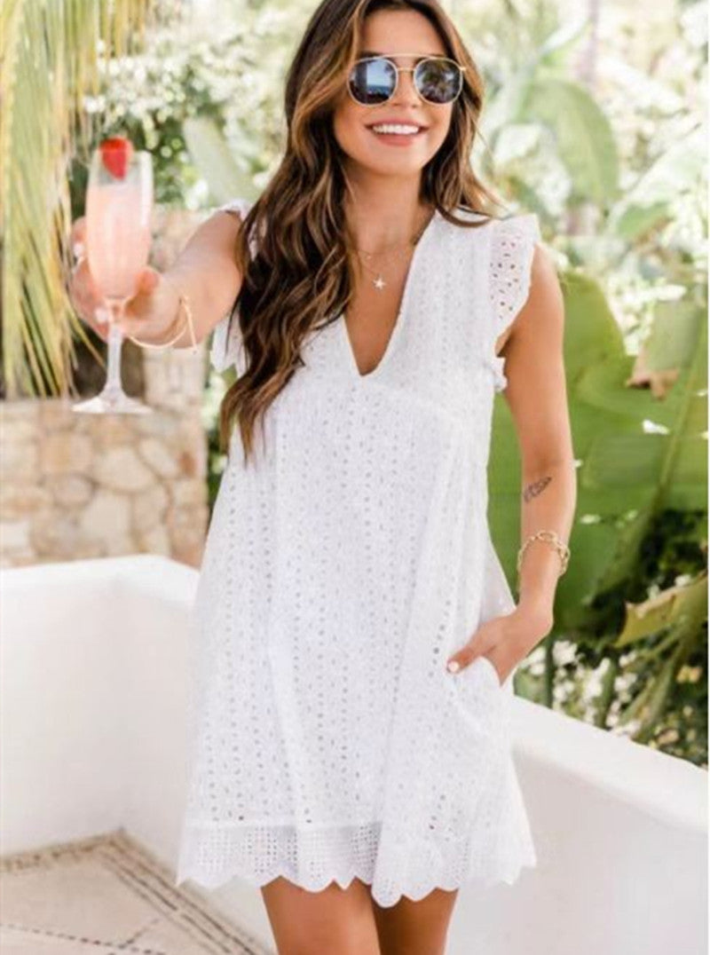 ladies Lace Dresses With Pocket Summer Sleeveless Jacquard Cutout V-Neck Beach Dress